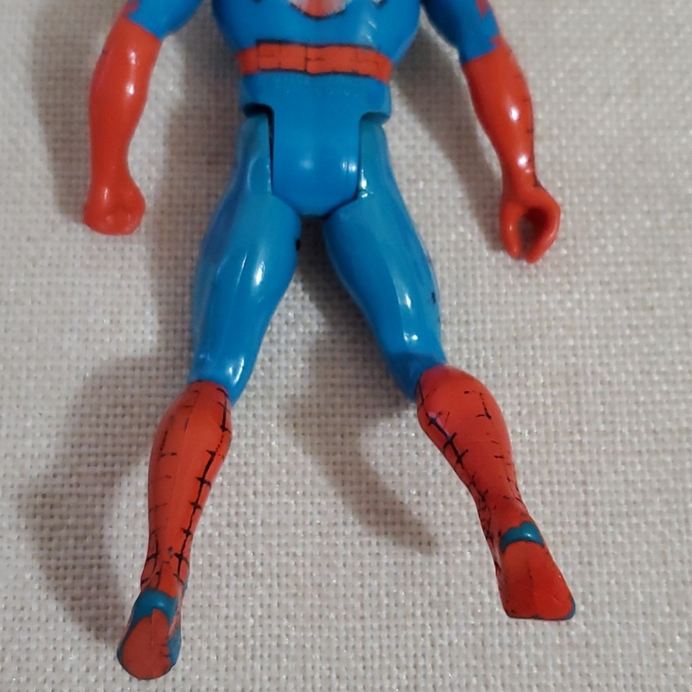 ⭐️VINTAGE⭐️1984 Secret Wars SPIDER-MAN Figure - Picture 6 of 9